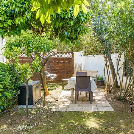 Valkane Private Garden Appartement *