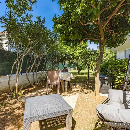 Valkane Private Garden Apartment Pula