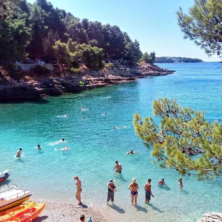 Appartement Valkane Private Garden Pula