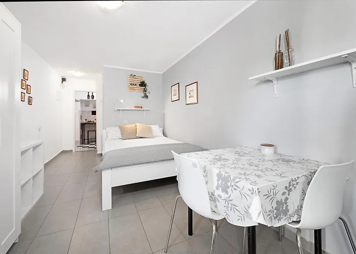 Appartement Valkane Private Garden Pula