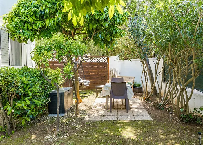 Valkane Private Garden Appartement *