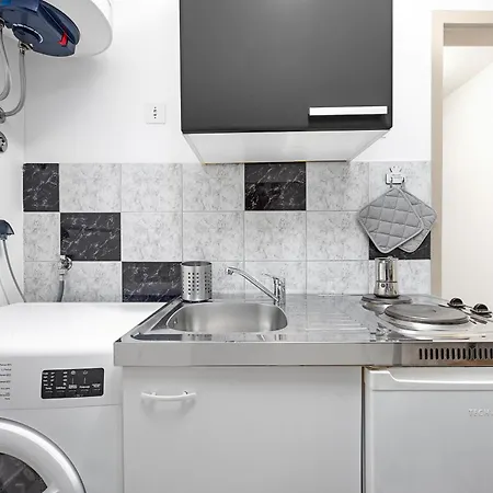 Valkane Private Garden Пула