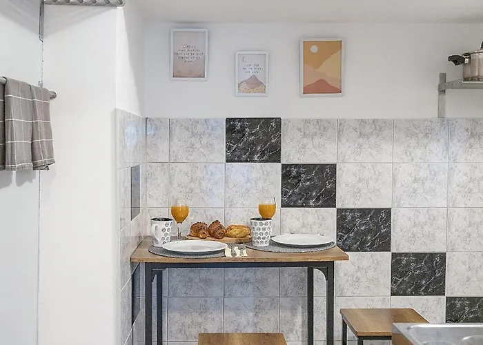 Апартаменты Valkane Private Garden *